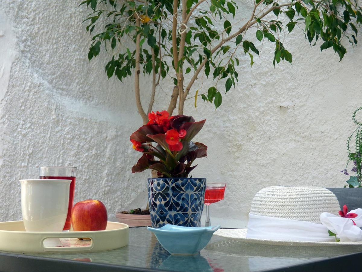 Tasoula Guest House Adamantas  Zewnętrze zdjęcie