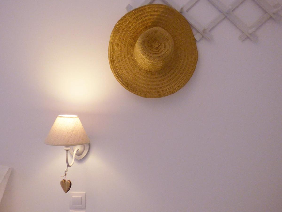 Tasoula Guest House Adamantas  Zewnętrze zdjęcie